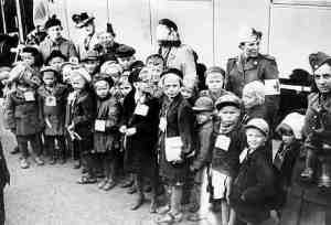 Finnish_war_children_in_Turku1